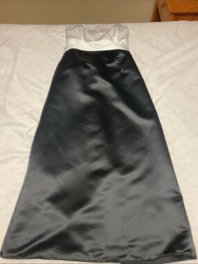Jeffrey & Dara Evenings by Tom Barra Formal Black and White Satin Gown. Size 12